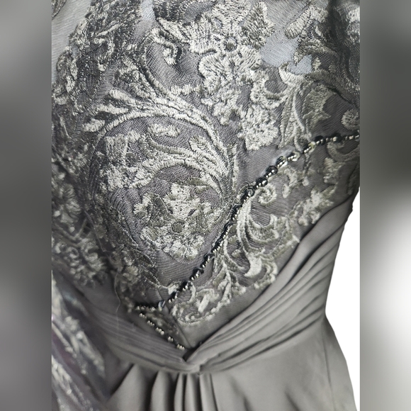 LanTing Bride Black Goth Mother of Bride Groom Lace Size M? - Picture 3 of 5